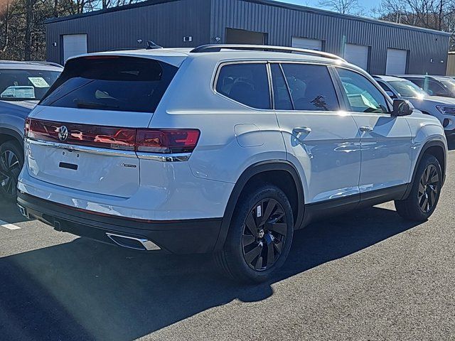 2025 Volkswagen Atlas 2.0T SE Technology