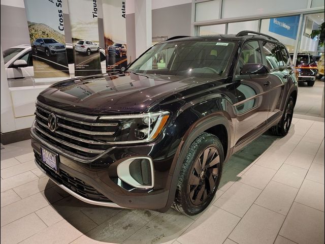 2025 Volkswagen Atlas 2.0T SE Technology