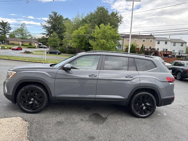 2025 Volkswagen Atlas 2.0T SE Technology