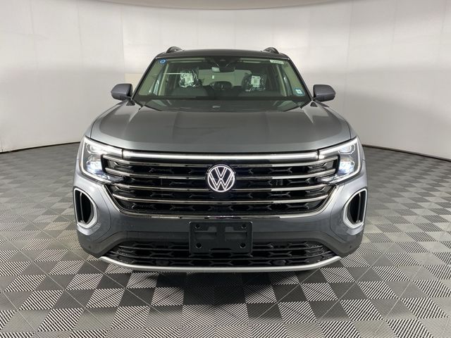 2025 Volkswagen Atlas 2.0T SE Technology