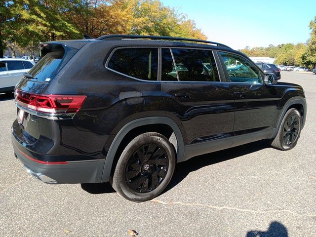 2025 Volkswagen Atlas 2.0T SE Technology