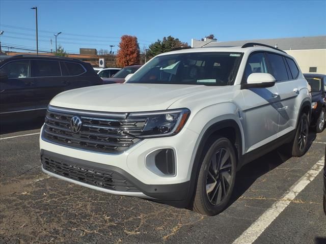 2025 Volkswagen Atlas 2.0T SE Technology