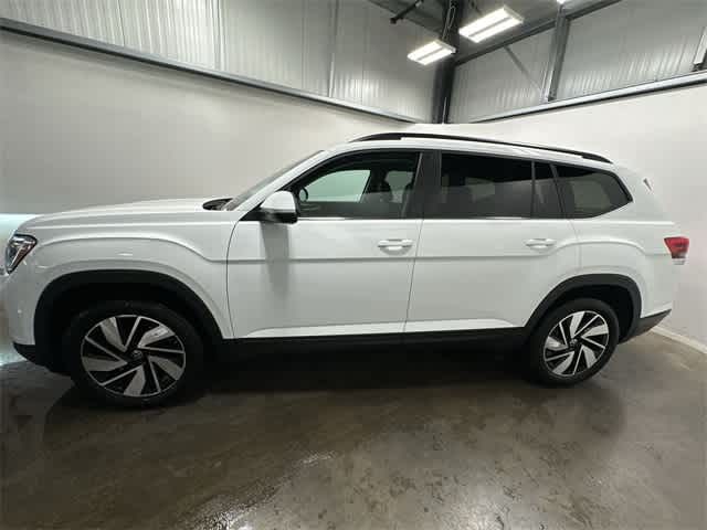 2025 Volkswagen Atlas 2.0T SE Technology