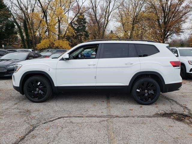 2025 Volkswagen Atlas 2.0T SE Technology