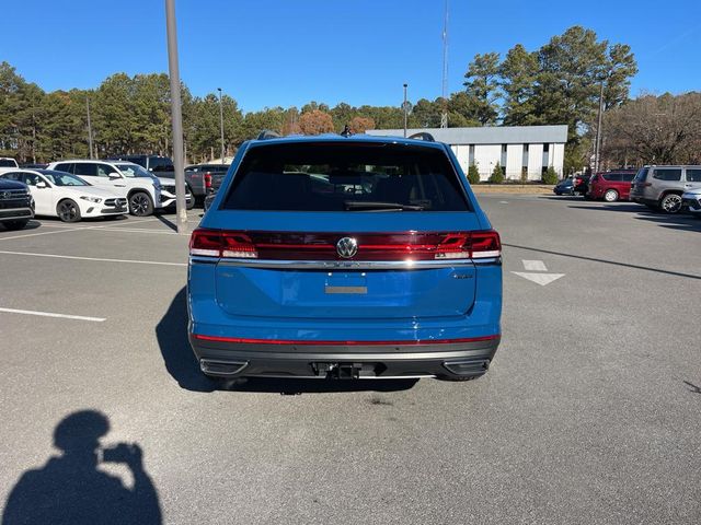 2025 Volkswagen Atlas 2.0T SE Technology