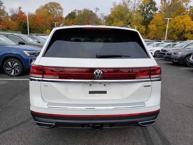 2025 Volkswagen Atlas 2.0T SE Technology