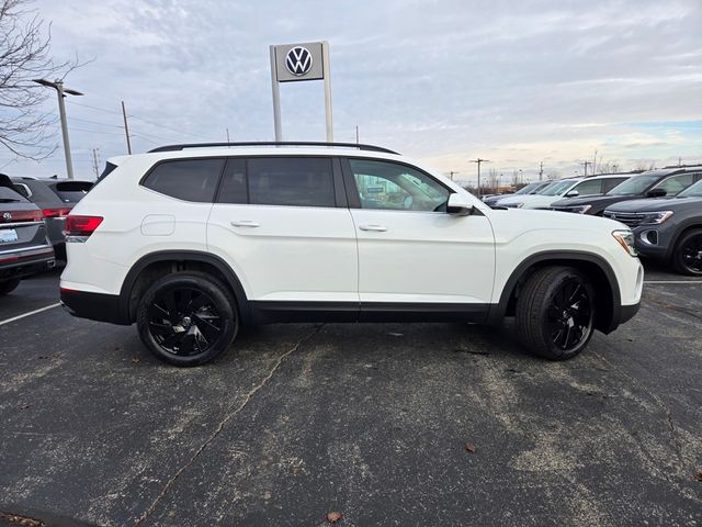 2025 Volkswagen Atlas 2.0T SE Technology