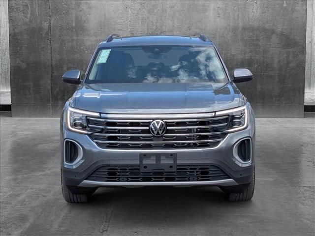 2025 Volkswagen Atlas 2.0T SE Technology