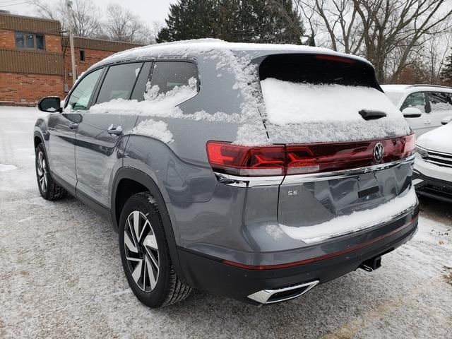 2025 Volkswagen Atlas 2.0T SE Technology