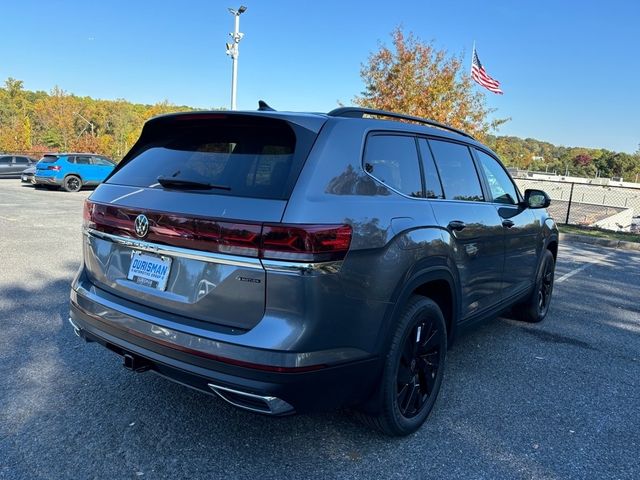 2025 Volkswagen Atlas 2.0T SE Technology