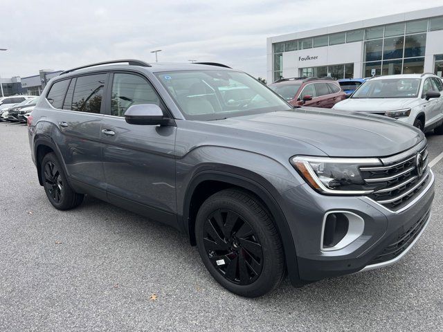 2025 Volkswagen Atlas 2.0T SE Technology