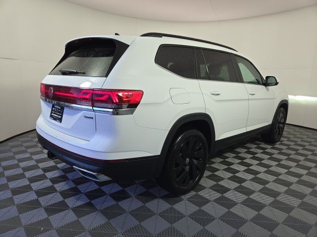 2025 Volkswagen Atlas 2.0T SE Technology