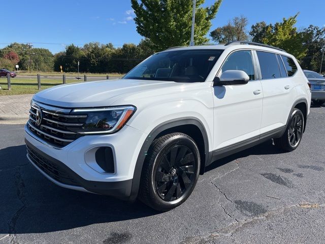 2025 Volkswagen Atlas 2.0T SE Technology