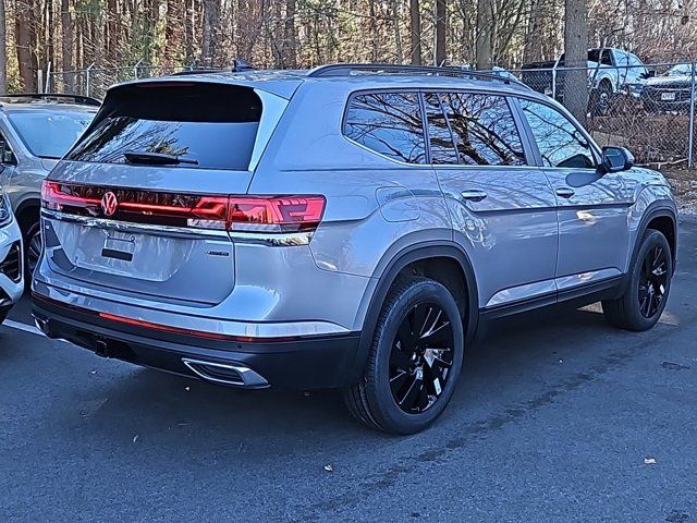 2025 Volkswagen Atlas 2.0T SE Technology