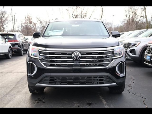 2025 Volkswagen Atlas 2.0T SE Technology