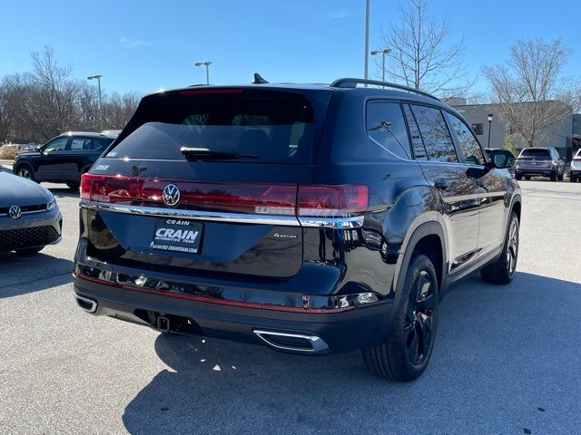 2025 Volkswagen Atlas 2.0T SE Technology