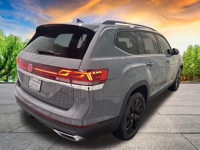 2025 Volkswagen Atlas 2.0T SE Technology