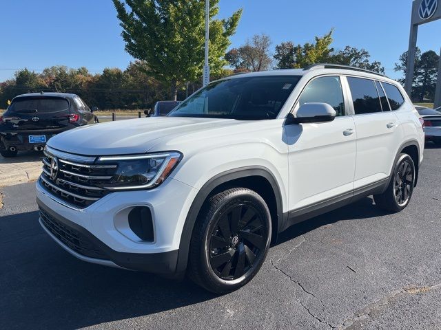 2025 Volkswagen Atlas 2.0T SE Technology