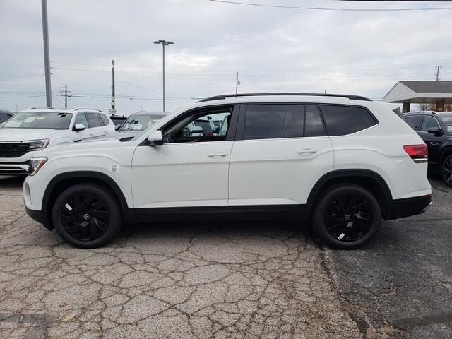 2025 Volkswagen Atlas 2.0T SE Technology