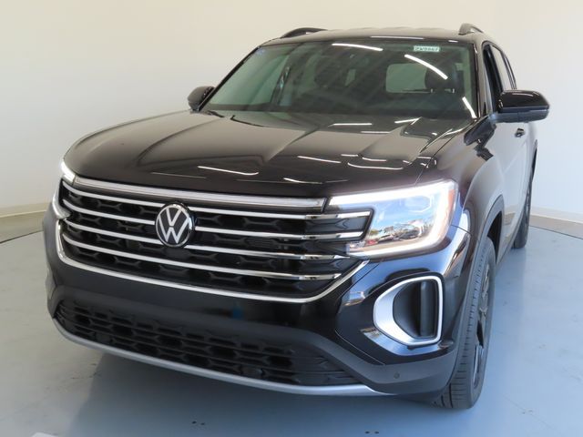 2025 Volkswagen Atlas 2.0T SE Technology