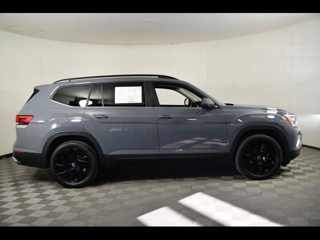 2025 Volkswagen Atlas 2.0T SE Technology