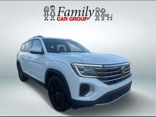 2025 Volkswagen Atlas 2.0T SE Technology