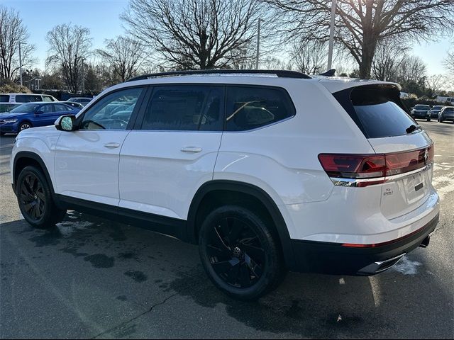 2025 Volkswagen Atlas 2.0T SE Technology