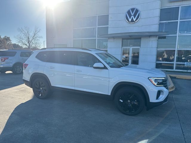 2025 Volkswagen Atlas 2.0T SE Technology