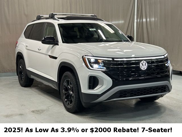 2025 Volkswagen Atlas 2.0T Peak Edition