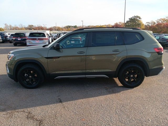 2025 Volkswagen Atlas 2.0T Peak Edition