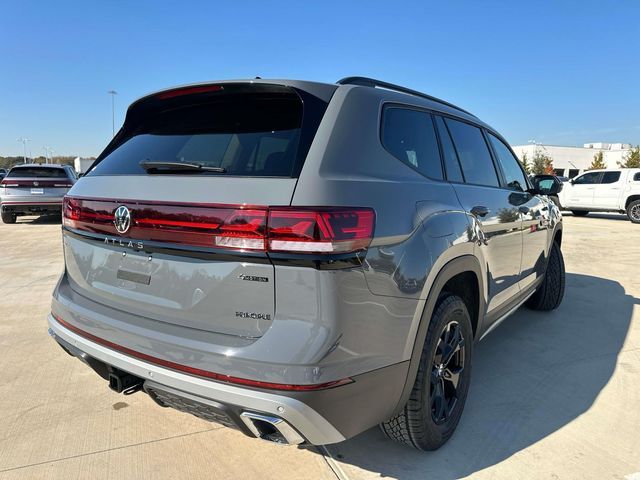 2025 Volkswagen Atlas 2.0T Peak Edition