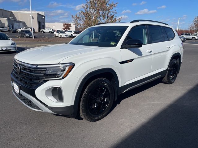 2025 Volkswagen Atlas 2.0T Peak Edition