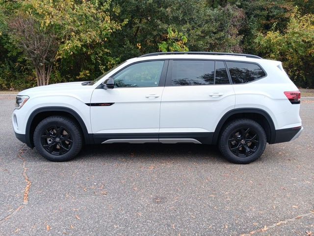 2025 Volkswagen Atlas 2.0T Peak Edition