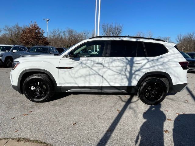 2025 Volkswagen Atlas 2.0T Peak Edition