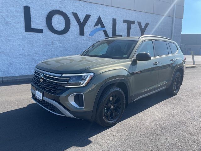 2025 Volkswagen Atlas 2.0T Peak Edition