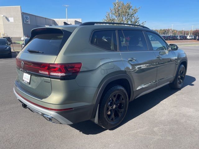 2025 Volkswagen Atlas 2.0T Peak Edition