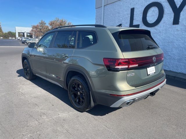 2025 Volkswagen Atlas 2.0T Peak Edition