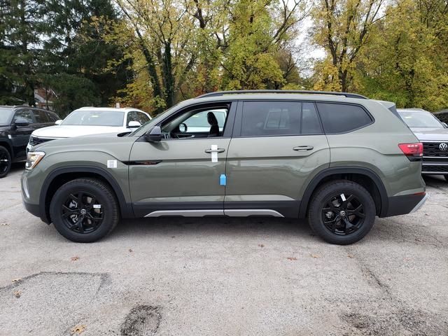 2025 Volkswagen Atlas 2.0T Peak Edition