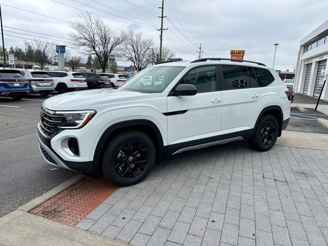 2025 Volkswagen Atlas 2.0T Peak Edition