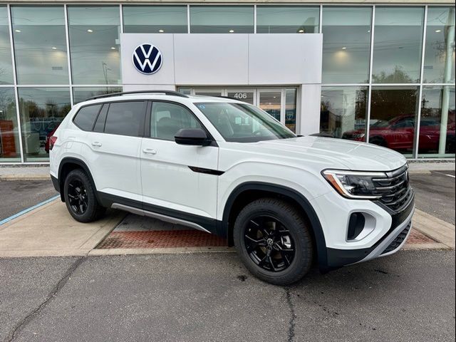 2025 Volkswagen Atlas 2.0T Peak Edition