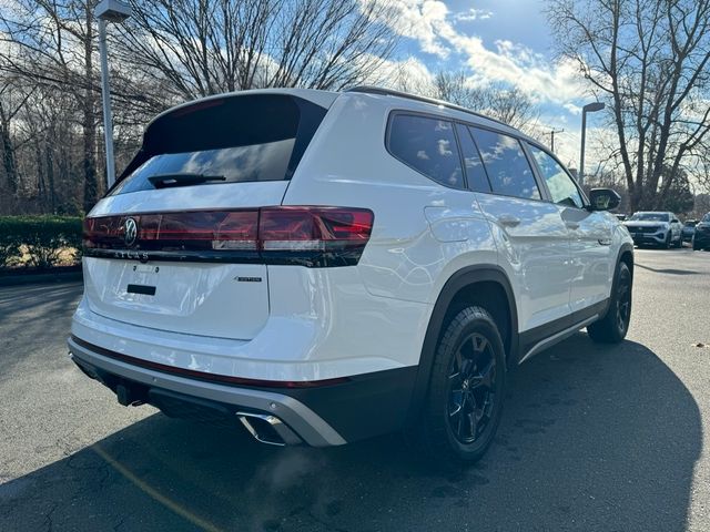 2025 Volkswagen Atlas 2.0T Peak Edition