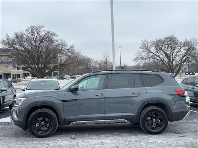 2025 Volkswagen Atlas 2.0T Peak Edition