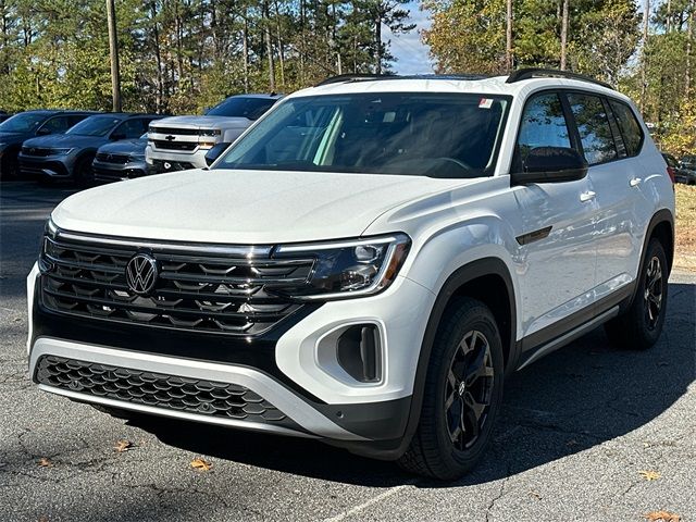 2025 Volkswagen Atlas 2.0T Peak Edition