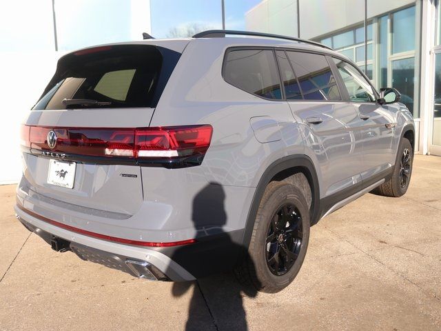 2025 Volkswagen Atlas 2.0T Peak Edition