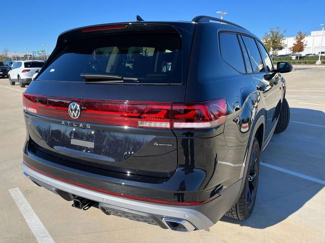 2025 Volkswagen Atlas 2.0T Peak Edition