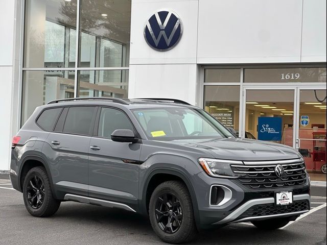 2025 Volkswagen Atlas 2.0T Peak Edition