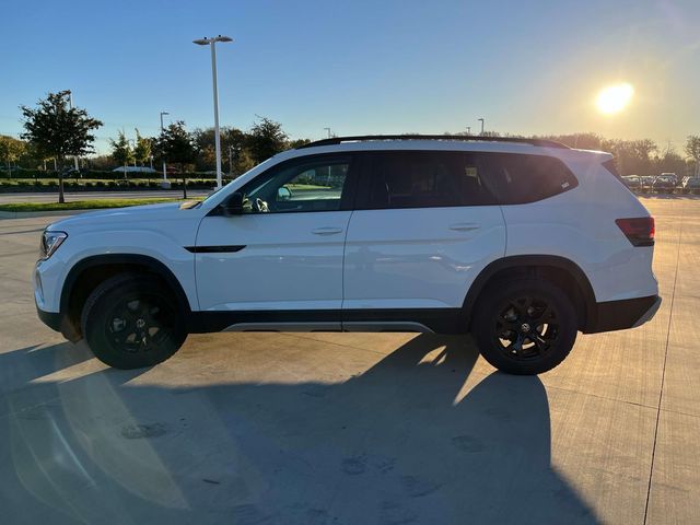 2025 Volkswagen Atlas 2.0T Peak Edition