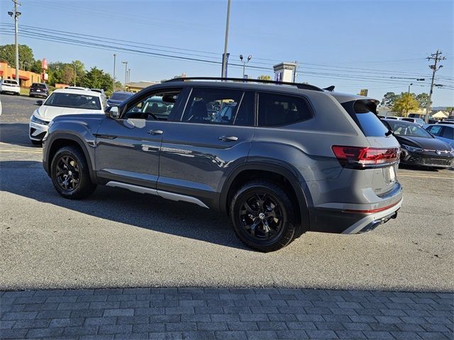 2025 Volkswagen Atlas 2.0T Peak Edition