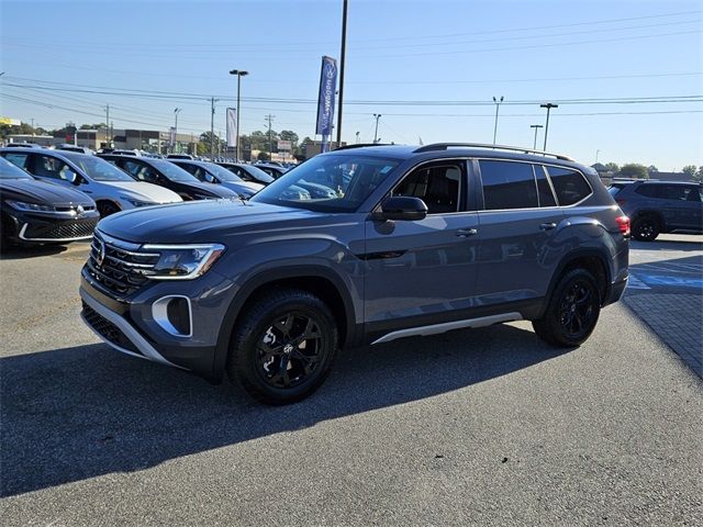 2025 Volkswagen Atlas 2.0T Peak Edition