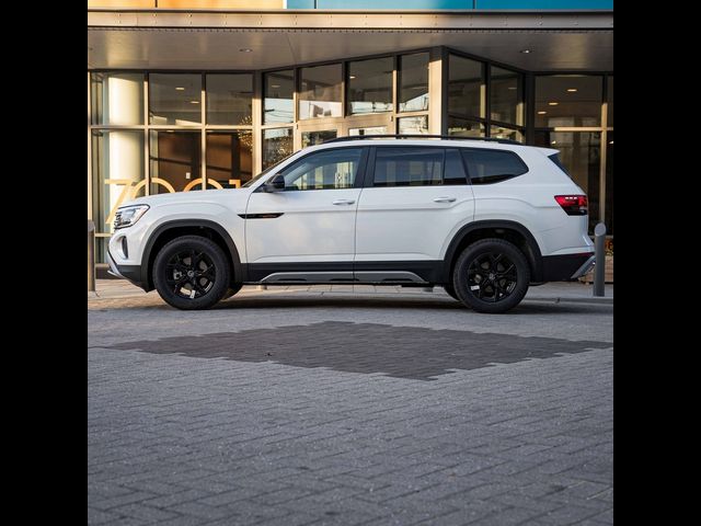 2025 Volkswagen Atlas 2.0T Peak Edition